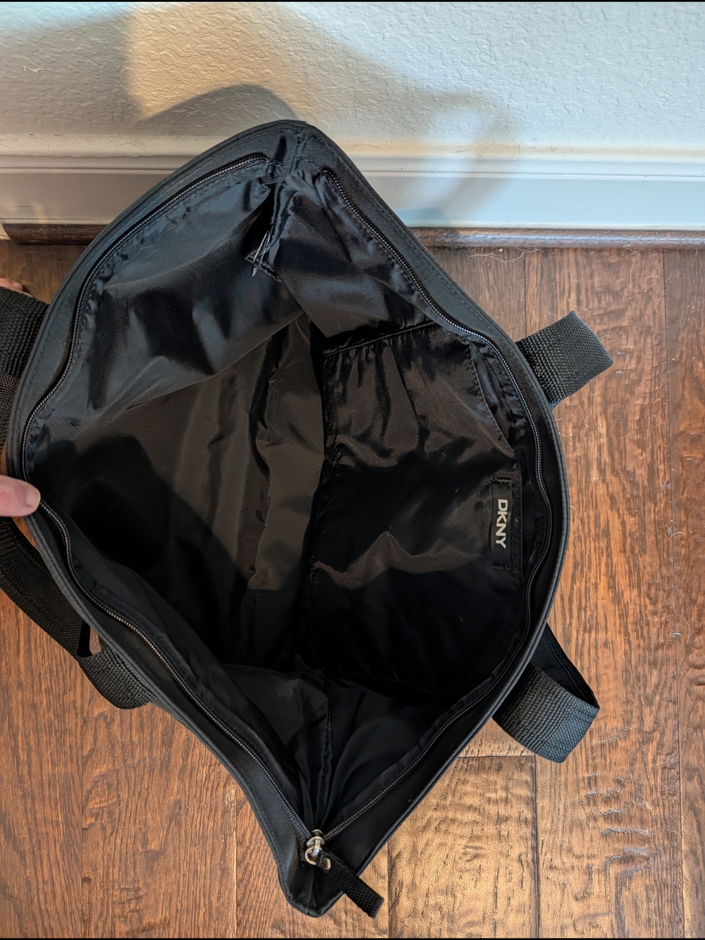 DKNY Black Tote Bag - Picture 4 of 4